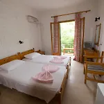 Hotel Marie Acharavi (Corfu)