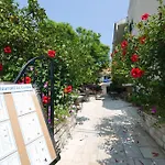 Marie 2* Acharavi (Corfu)