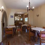 Marie 2* Acharavi (Corfu)